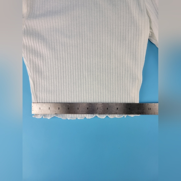 Shein Junior Teens Mock Neck Crop Top Long Sleeve Size Small  White - Picture 6 of 9